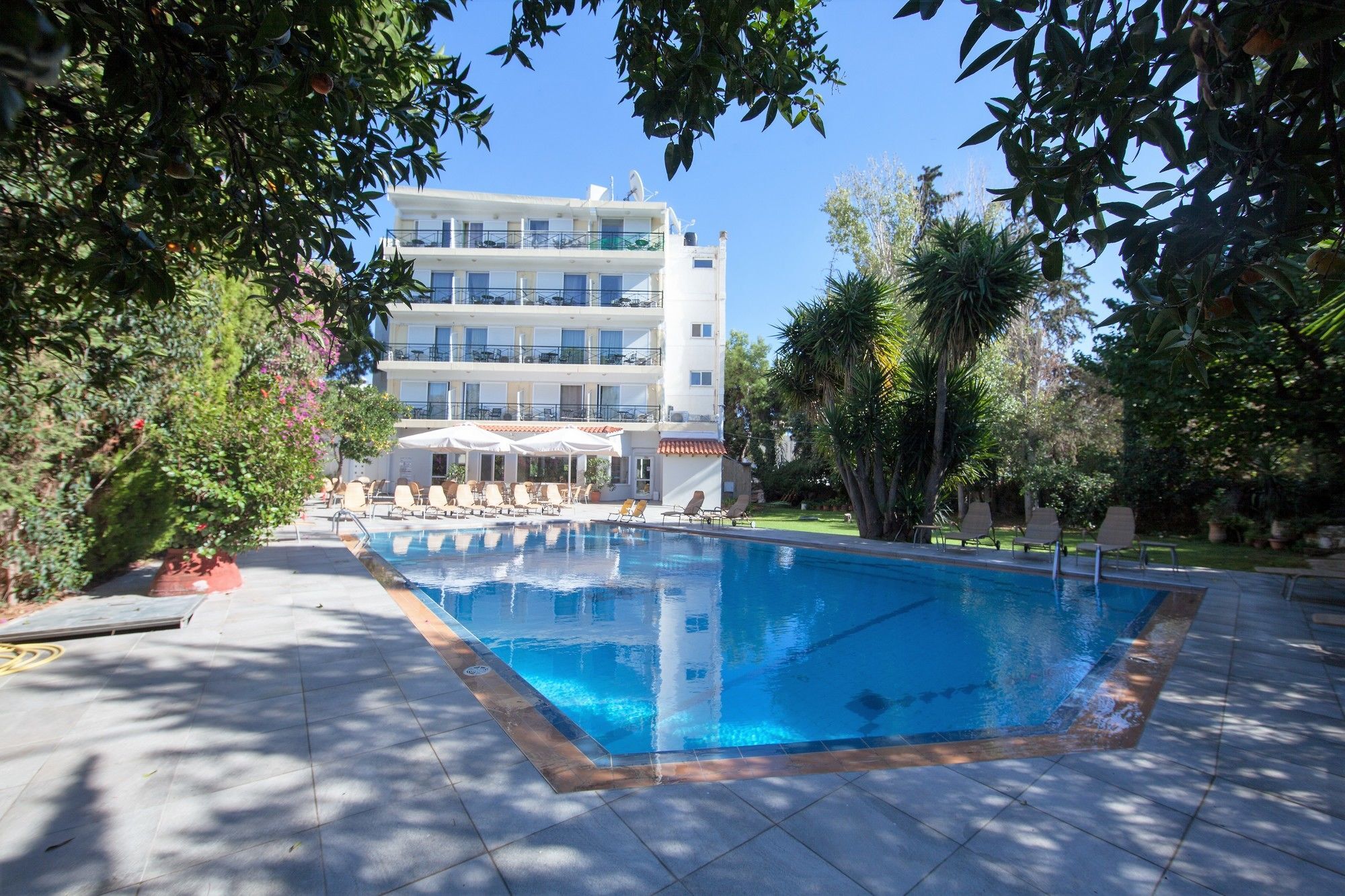 Thomas Beach Hotel Nea Makri Exterior photo